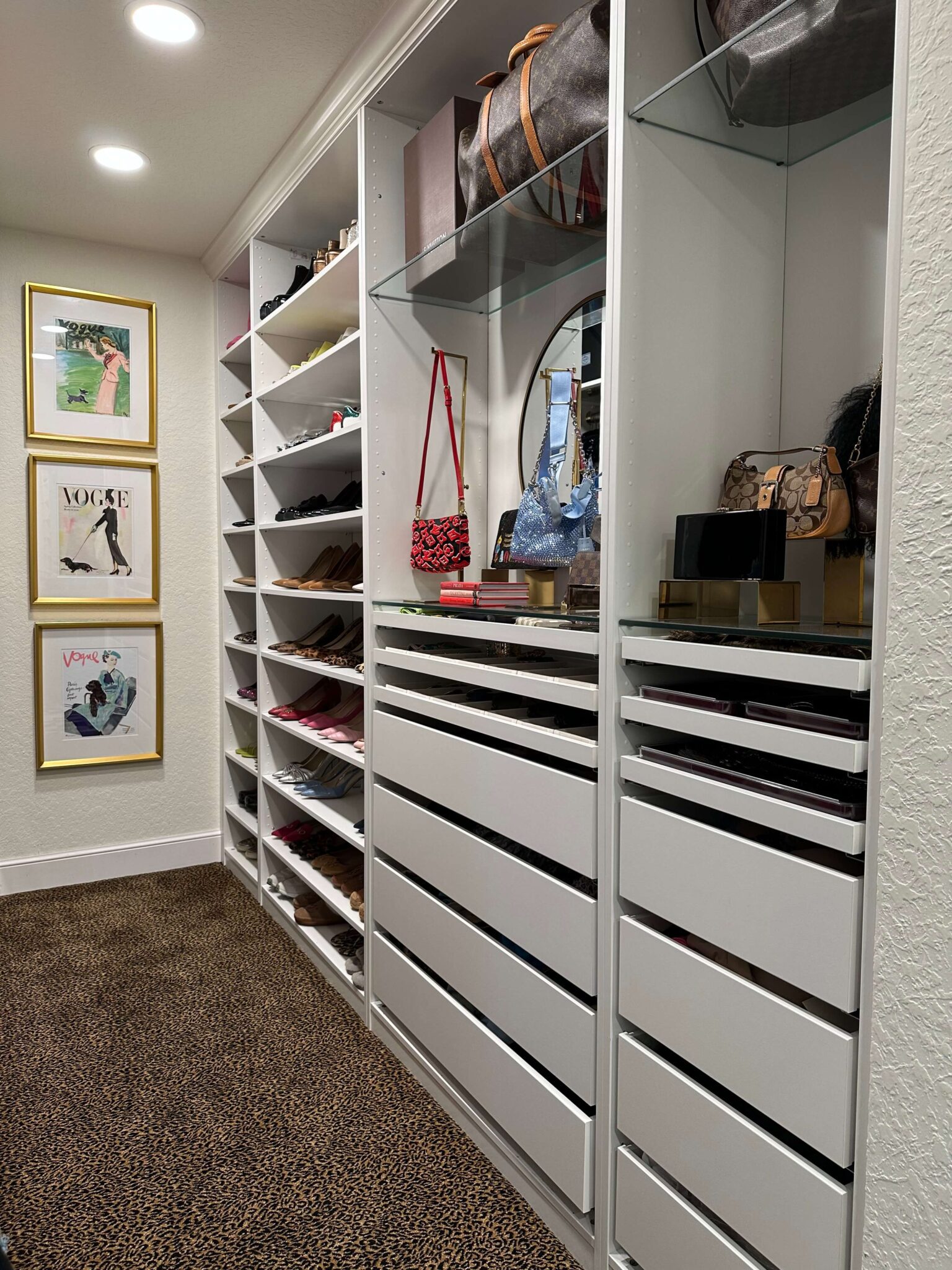 Design of a Sensational IKEA Closet - izzy-living.com