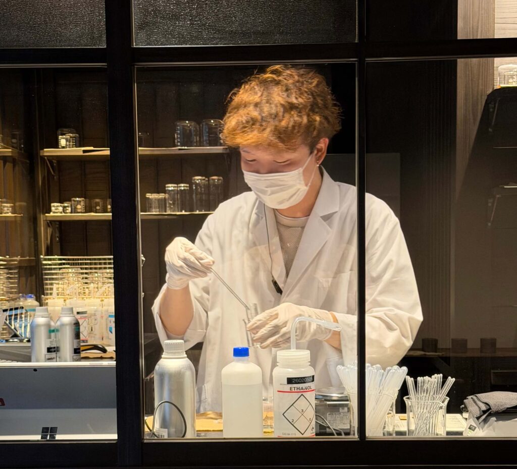 Japan - Le Labo - Mixing Scent