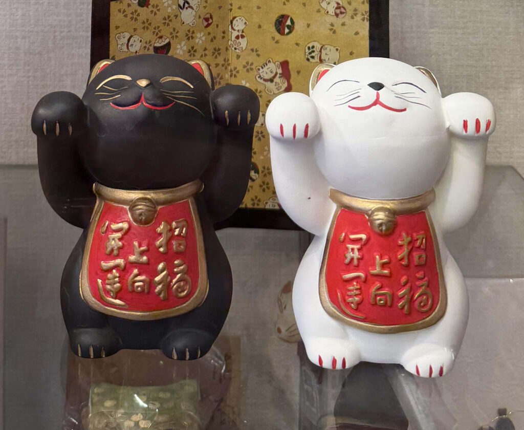 Japan lucky cat