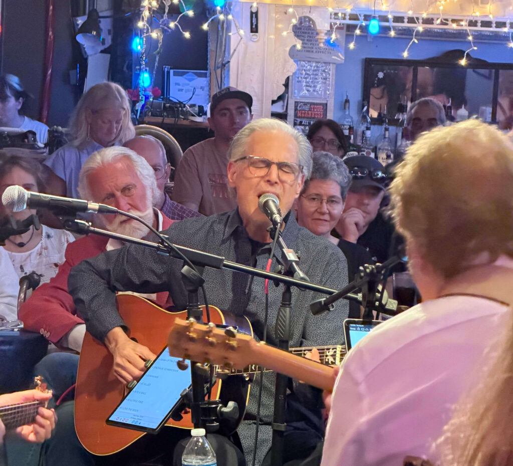 nashville bluebird cafe